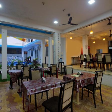 Hôtel Queen Of Queen'S à Calangute Extérieur photo