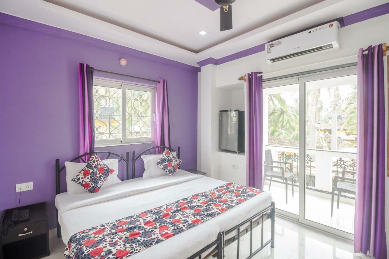 Hôtel Queen Of Queen'S à Calangute Extérieur photo