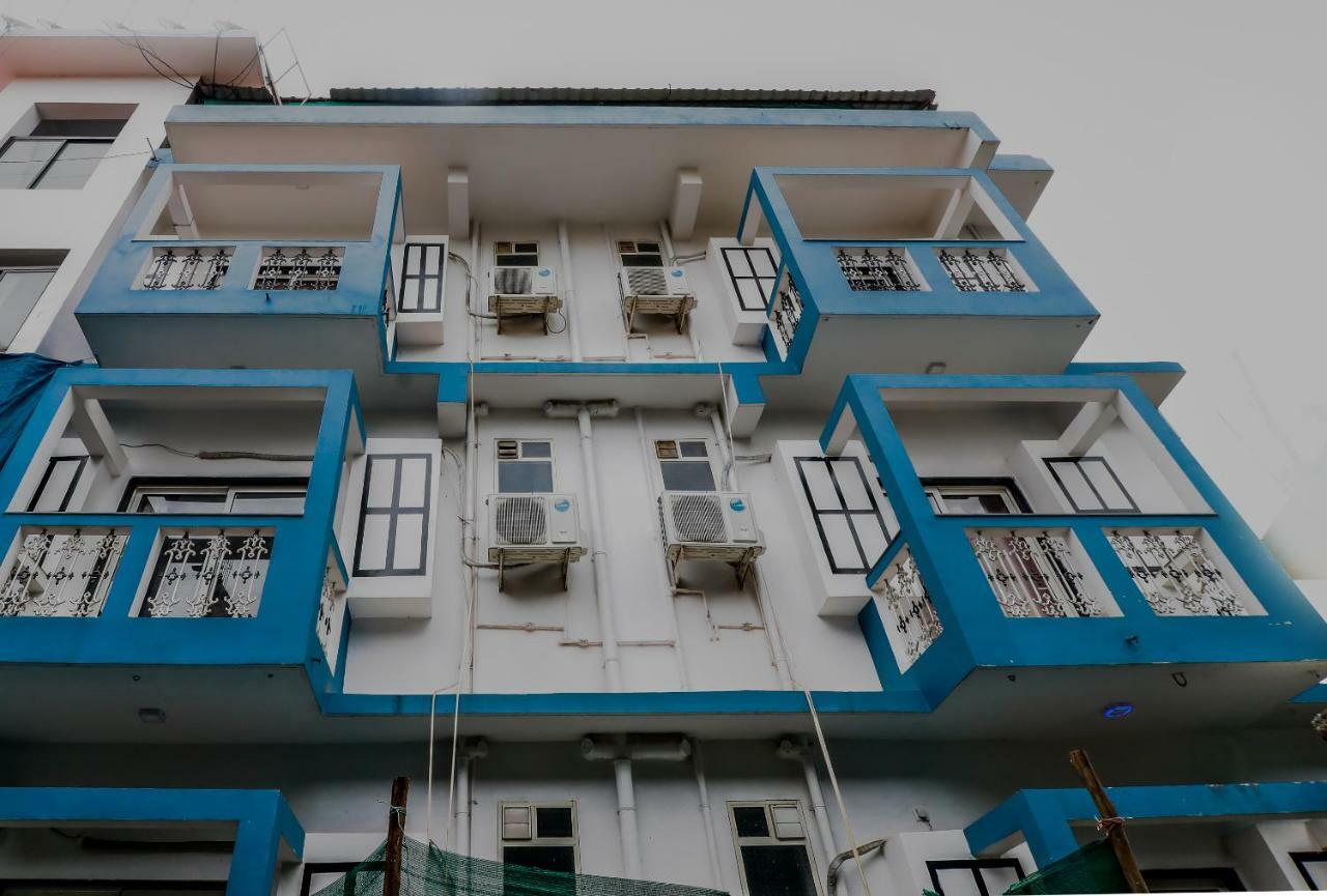 Hôtel Queen Of Queen'S à Calangute Extérieur photo
